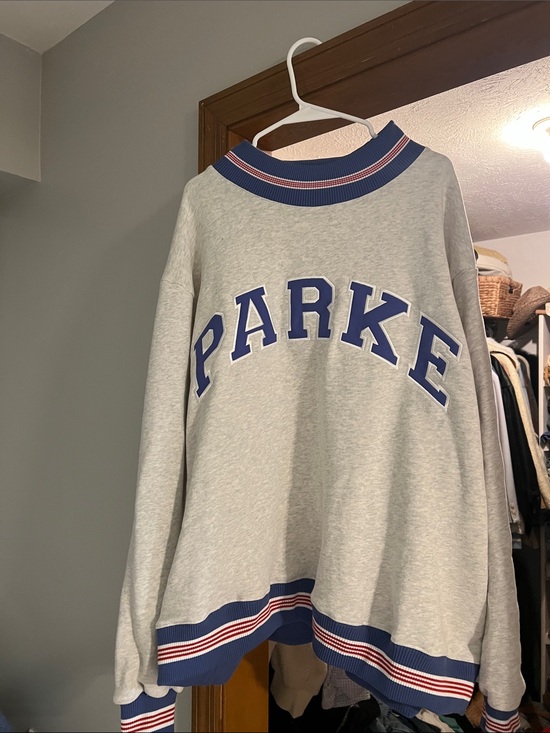 Parke Tops - Parke crewneck